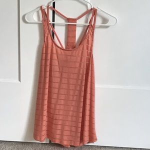 Gianni Bini peach/coral women’s top